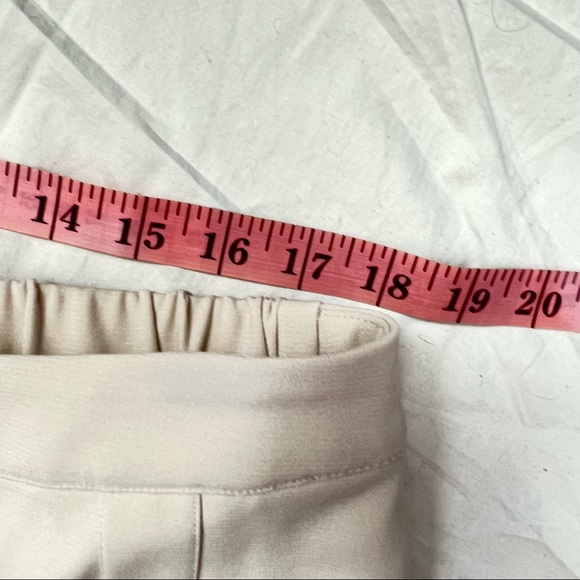 NWOT H by Halston Stitch Pleat Seamed Wide Leg Cropped Trousers - Picture 10 of 12